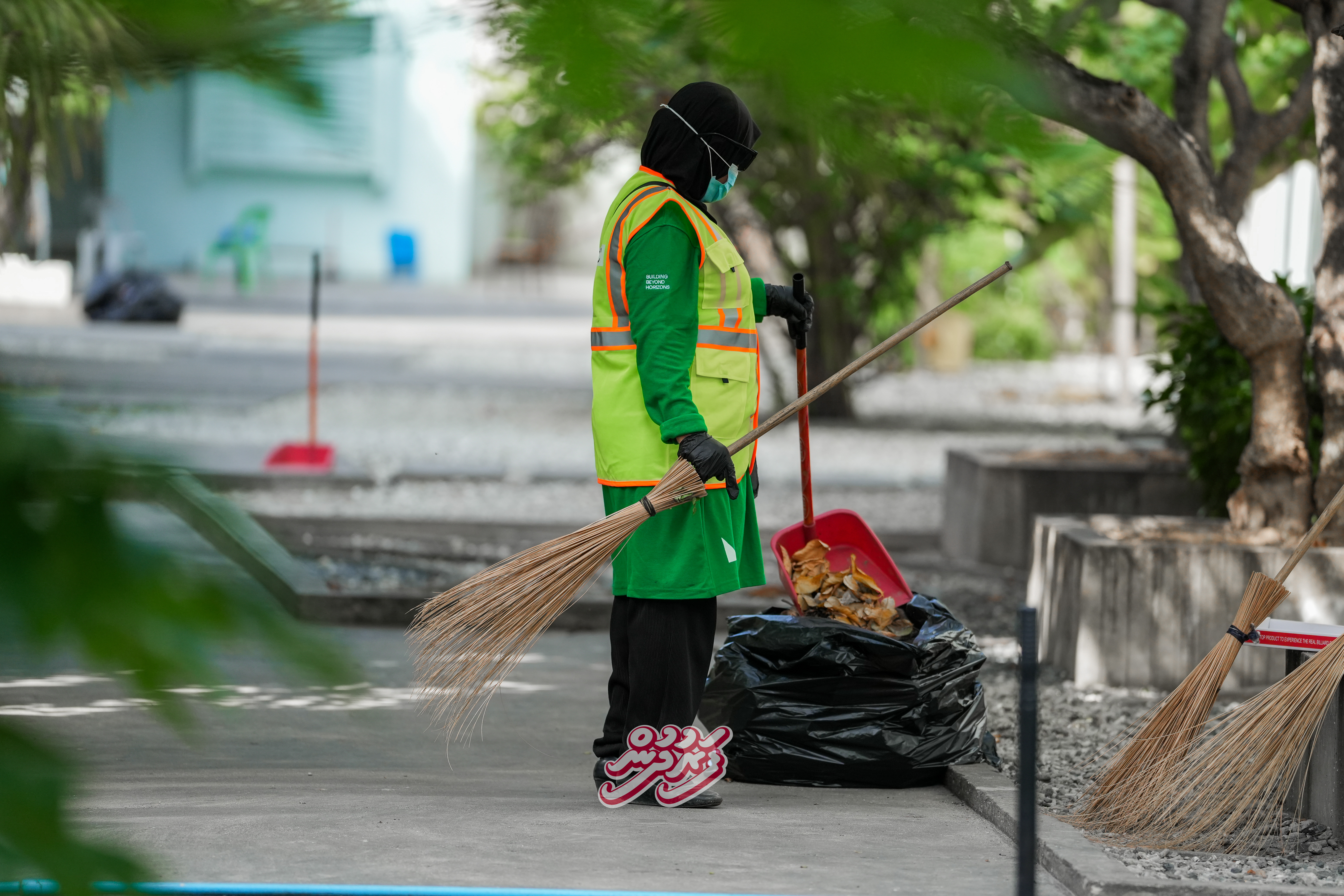 Hulhumale cleaning by HDC