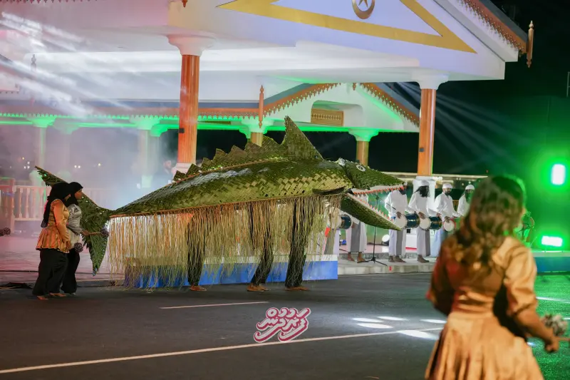 Minivan Dhuvas 2026