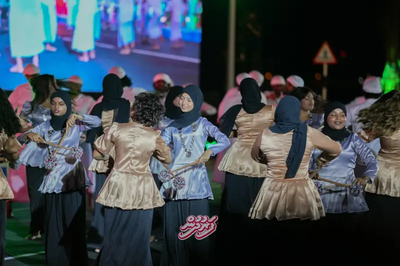 Minivan Dhuvas 2026