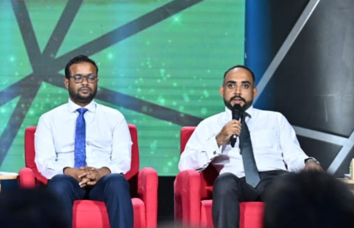 އަންނަ މަހުން ފެށިގެން ދިވެހި ފަންނާނުންނަށް މާލީ އެހީތެރިކަން ލިބޭނެ: ޒުވާނުންގެ ވަޒީރު