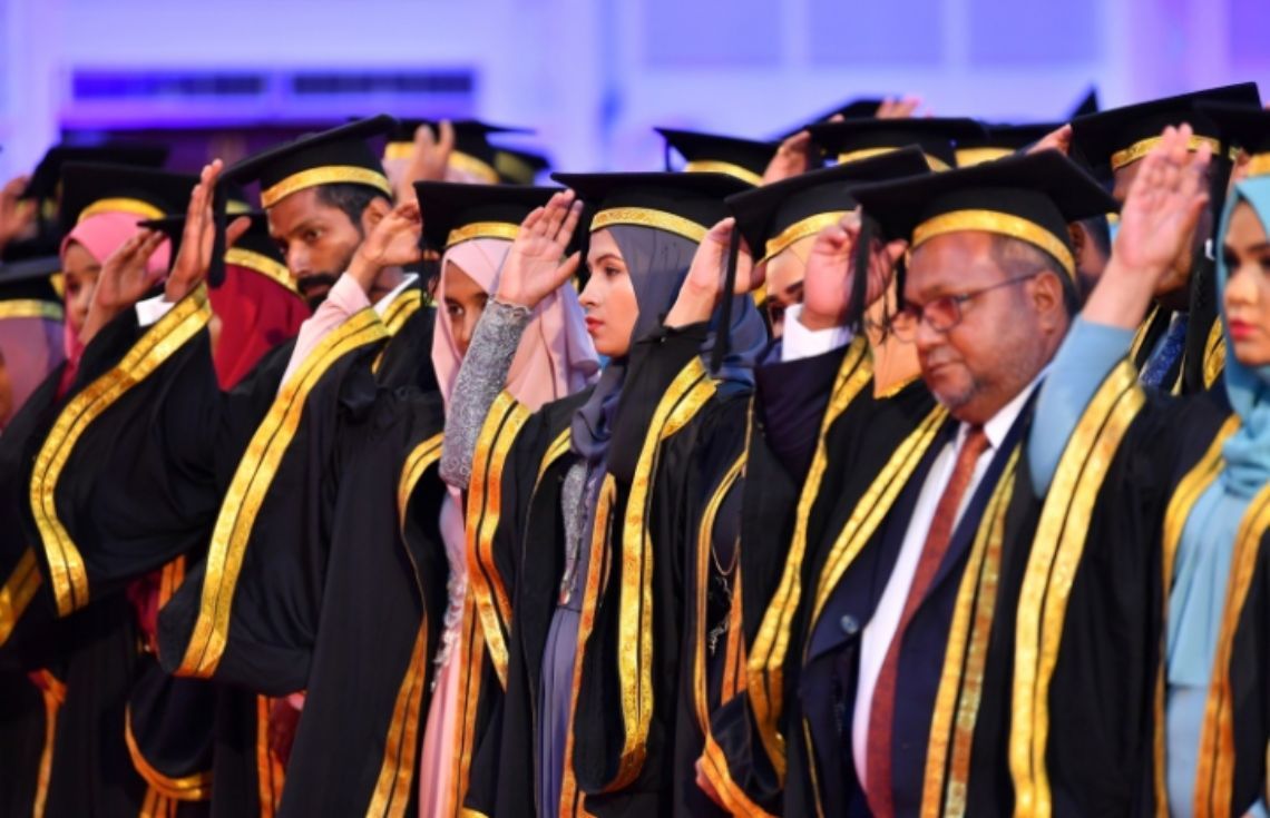 ސަރުކާރުން ސްކޮލާޝިޕްތަކަށް 83 މިލިޔަން ރުފިޔާ ދޫކޮށްފި