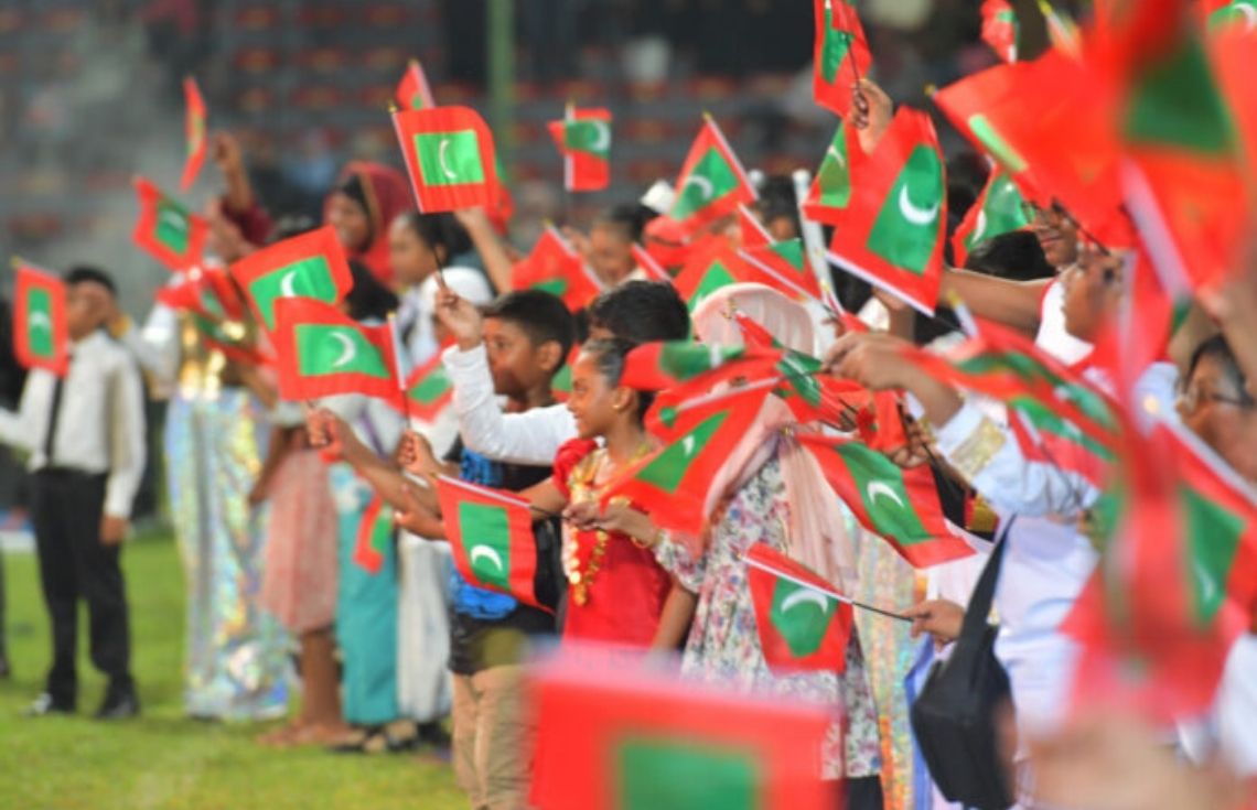 މިނިވަން ދުވަހުގެ ޚާއްޞަ ރަސްމިއްޔާތަަށް ރާއްޖޭގެ ރައީސް ކަން ކުރެއްވި ހުރިހާ ބޭފުޅުންނަށް ދަޢުވަތުއަރުވަނީ