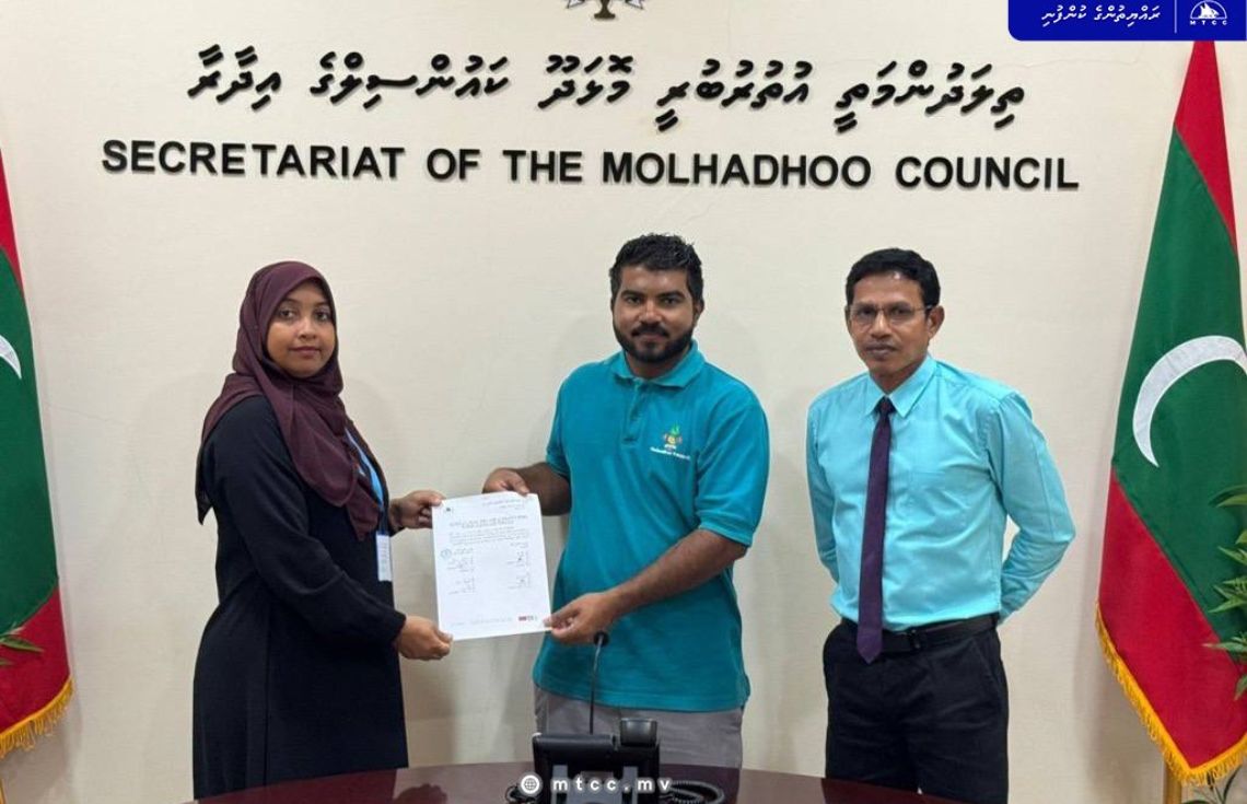 އާރްޓީއެލް އިން 12 ފެރީ ސްޓޮޕްކާއި 6 ޓާމިނަލެއް ރަށު ކައުންސިލްތަކާ ހަވާލުކޮށްފި