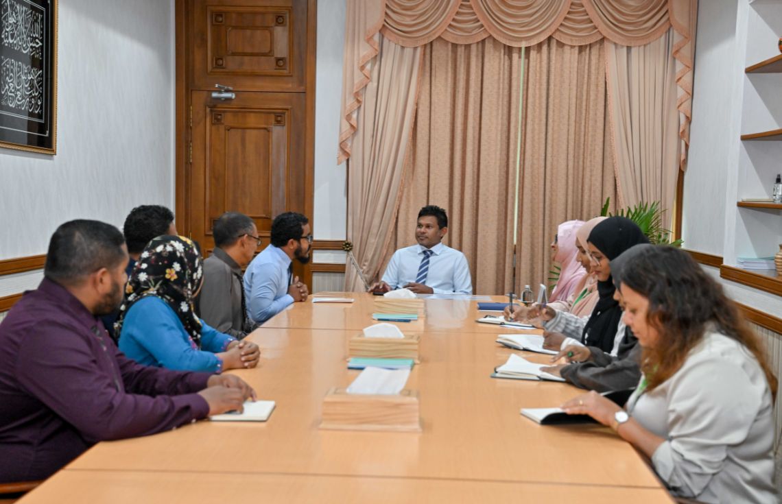 ރައީސުލްޖުމްހޫރިއްޔާގެ ނައިބު ގދ. ނަޑެއްލާގެ ތަރައްޤީގެ މުހިންމު ކަންކަމާ ގުޅޭގޮތުން މަޝްވަރާކުރައްވައިފި