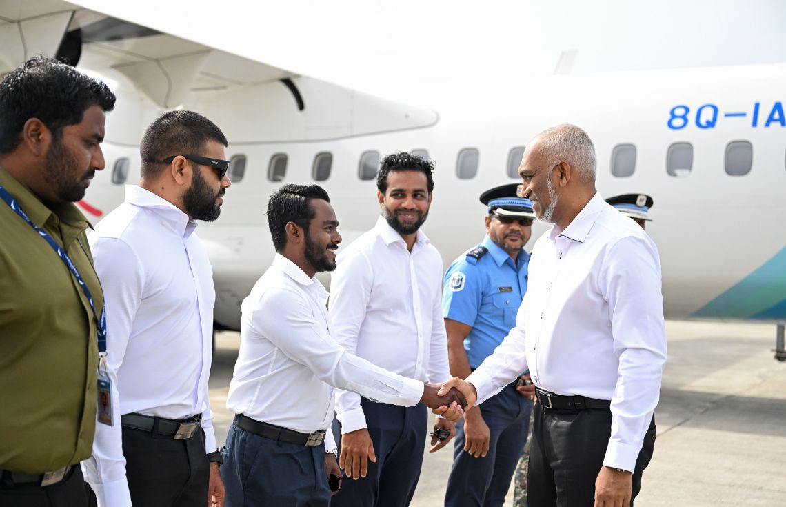 ރައީސް މުޢިއްޒުގެ ނ. އަތޮޅު ދަތުރުފުޅު މާފަރުން ފައްޓަވައިފި: ތަރައްޤީގެ މުހިންމު މަޝްރޫޢުތަކެއް އިފްތިތާޙުކުރައްވާނެ