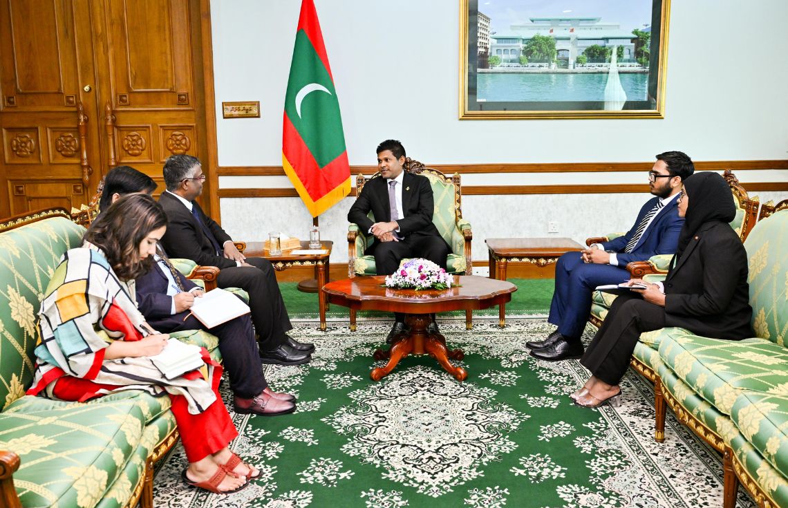 އިންޑިއާ ސަފީރު، ރައީސުލްޖުމްހޫރިއްޔާގެ ނައިބުގެ އަރިހަށް އިޙުތިރާމުގެ ޒިޔާރާތެއް ކުރައްވައިފި