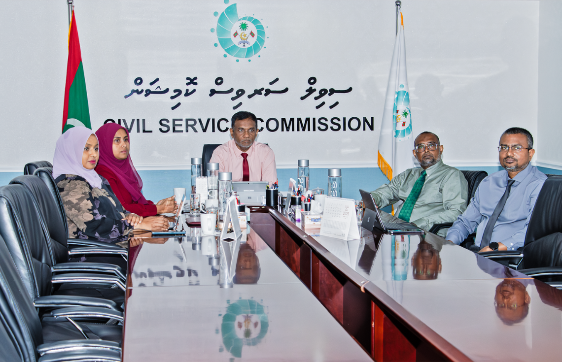 ސިވިލް ސާރވިސް ކޮމިޝަނުގެ މެންބަރުކަމުގެ މަޤާމަށް ކުރިމަތިލުމުގެ ފުރުސަތު އަލުން ހުޅުވާލައިފި