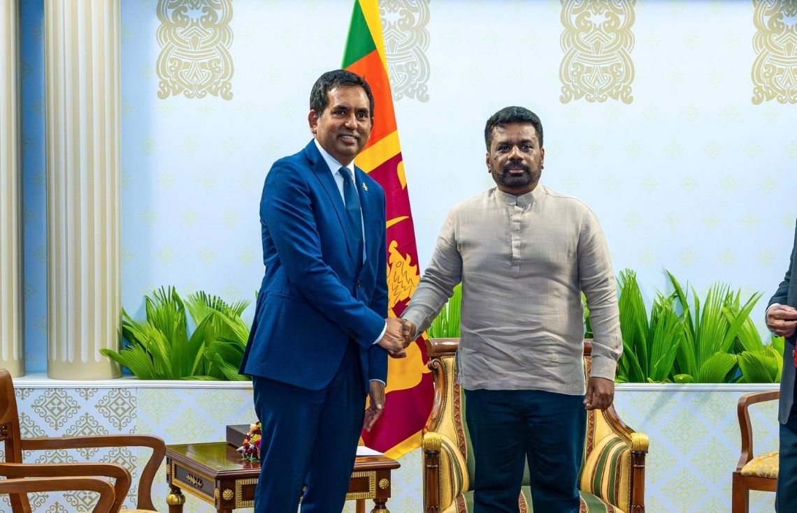 ސްރީލަންކާގެ ރައީސް އާއި އިޤްތިޞާދީ ތަރައްޤީއާ ބެހޭ ވަޒީރު ބައްދަލުކުރައްވައިފި