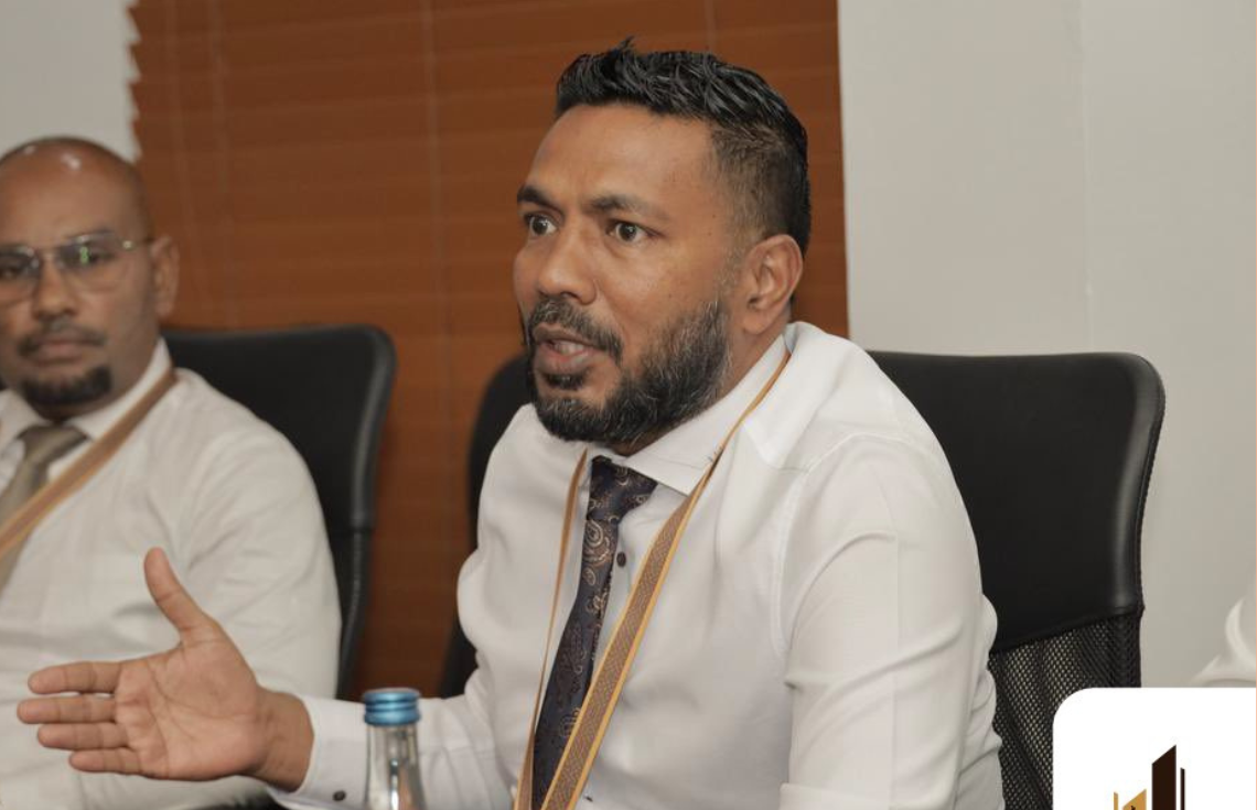 އާރުއޭސީއެލްގެ އެމްޑީގެ މަޤާމުގައި ހުންނެވި މުބީން އިސްތިއުފާ ދެއްވައިފި