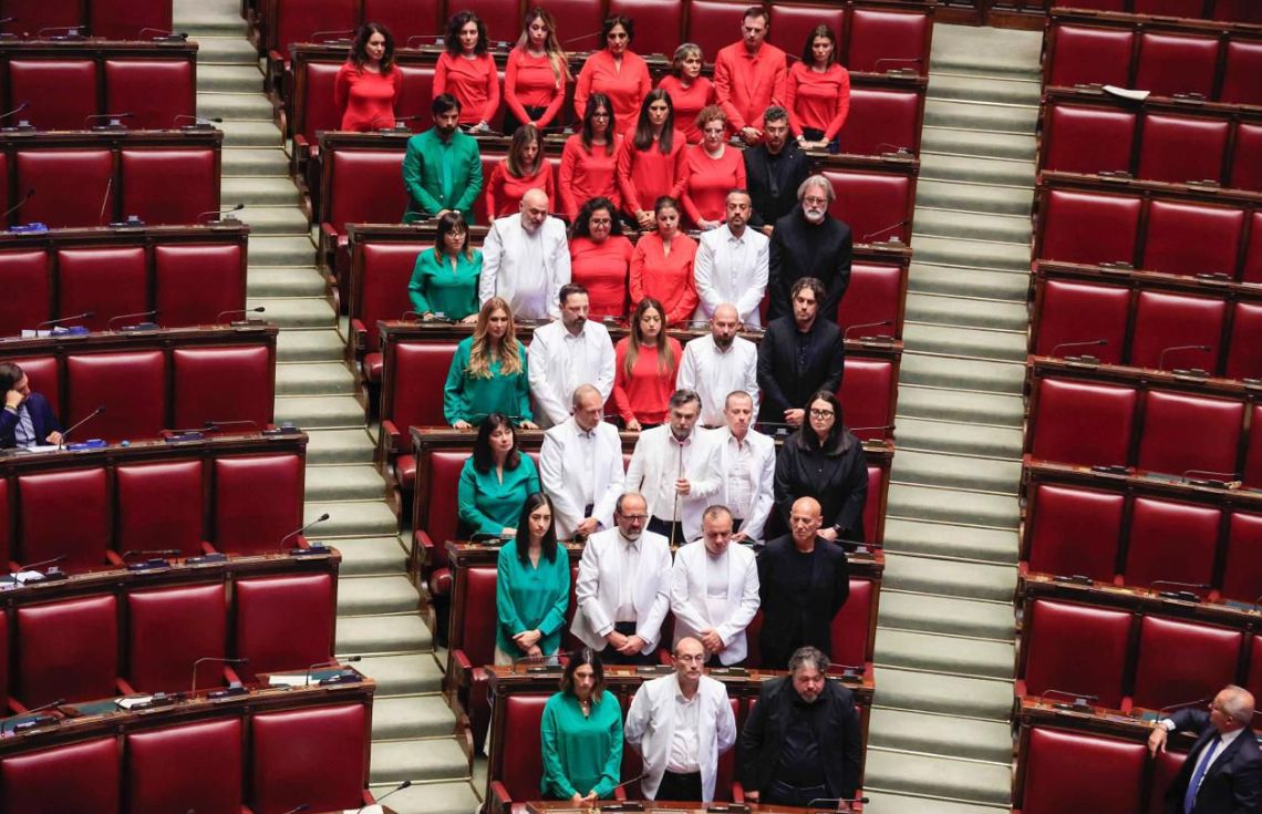 ފަލަސްތީނަށް ތާއީދުކޮށް އިޓަލީގެ ޕާލިމެންޓުގައި ރަމްޒީ އިހުތިޖާޖެއް
