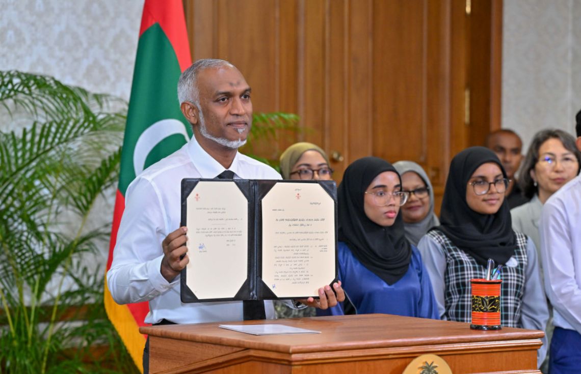 ދުންފަތުގެ އިސްތިއުމާލުކުރުން ހުއްޓަލާ އަބާދީއަށް ފައިސާގެ އިނާމު ދިނުމަށް އާންމުންގެ ޚިޔާލު ހޯދަނީ