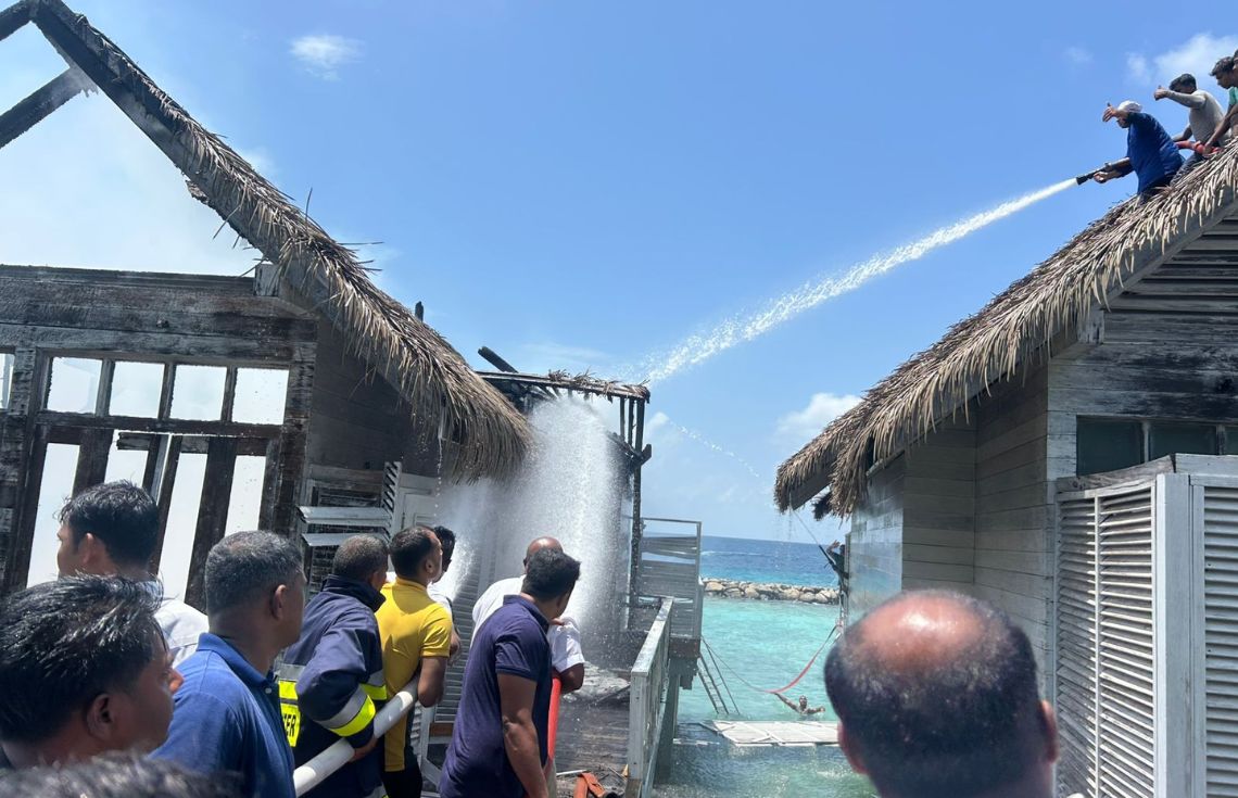 ކުޑަރަށް ރިސޯޓުގެ ވޯޓަރ ވިލާއެއްގައި ރޯވި އަލިފާން ކޮންޓްރޯލްކޮށްފި