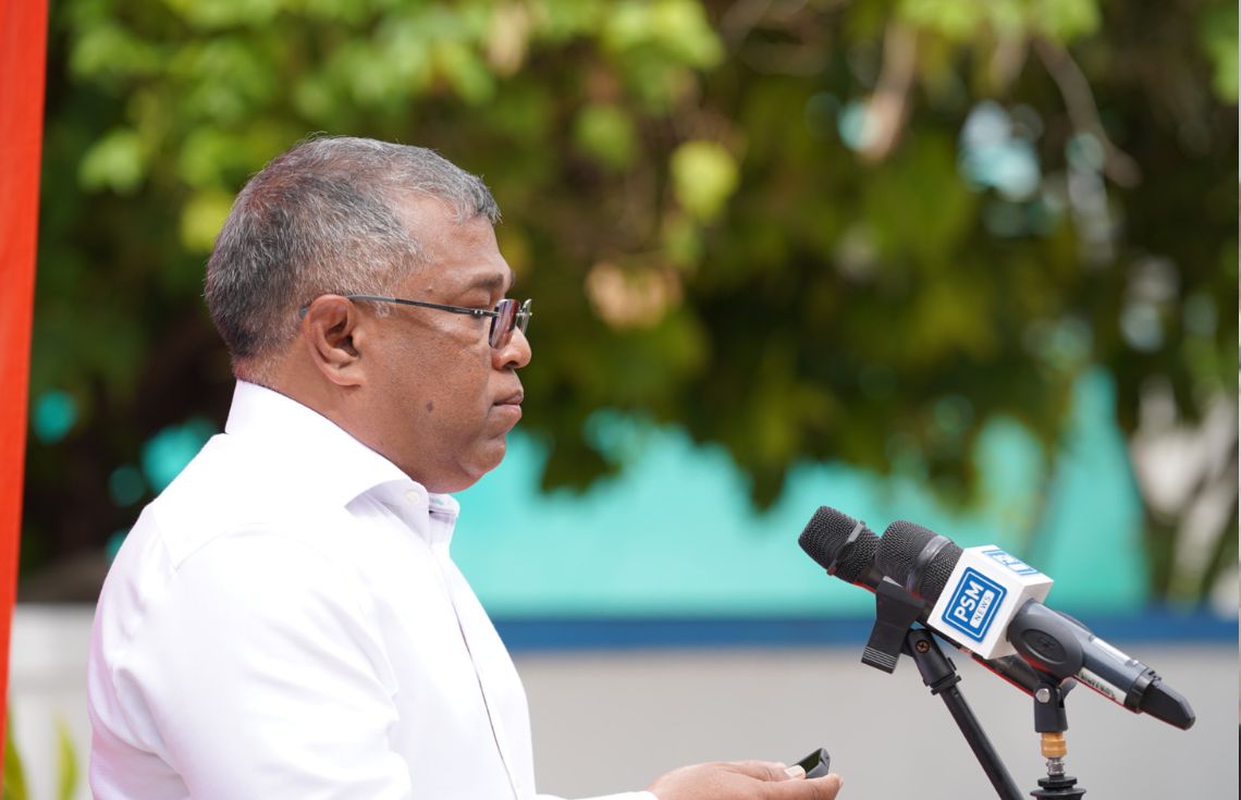 ކުރިއަށްއޮތް ދެތިންމަސްތެރޭ މީހުން ދިރިއުޅޭ ހުރިހާ ރަށެއްގައި އޭޓިއެމްގެ ޚިދުމަތް ލިބޭނެ: ބީއެމްއެލްގެ ސީއީއޯ