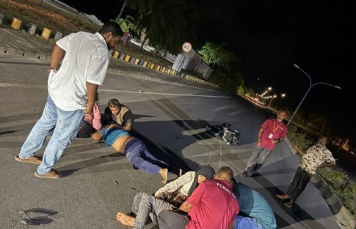 ކައްދޫ އެއަރޕޯޓު ކައިރިން އެކްސިޑެންޓެއް ހިނގައި އުމުރުން ދުވަސްވީ އަންހެނަކު ނިިޔާވެއްޖެ