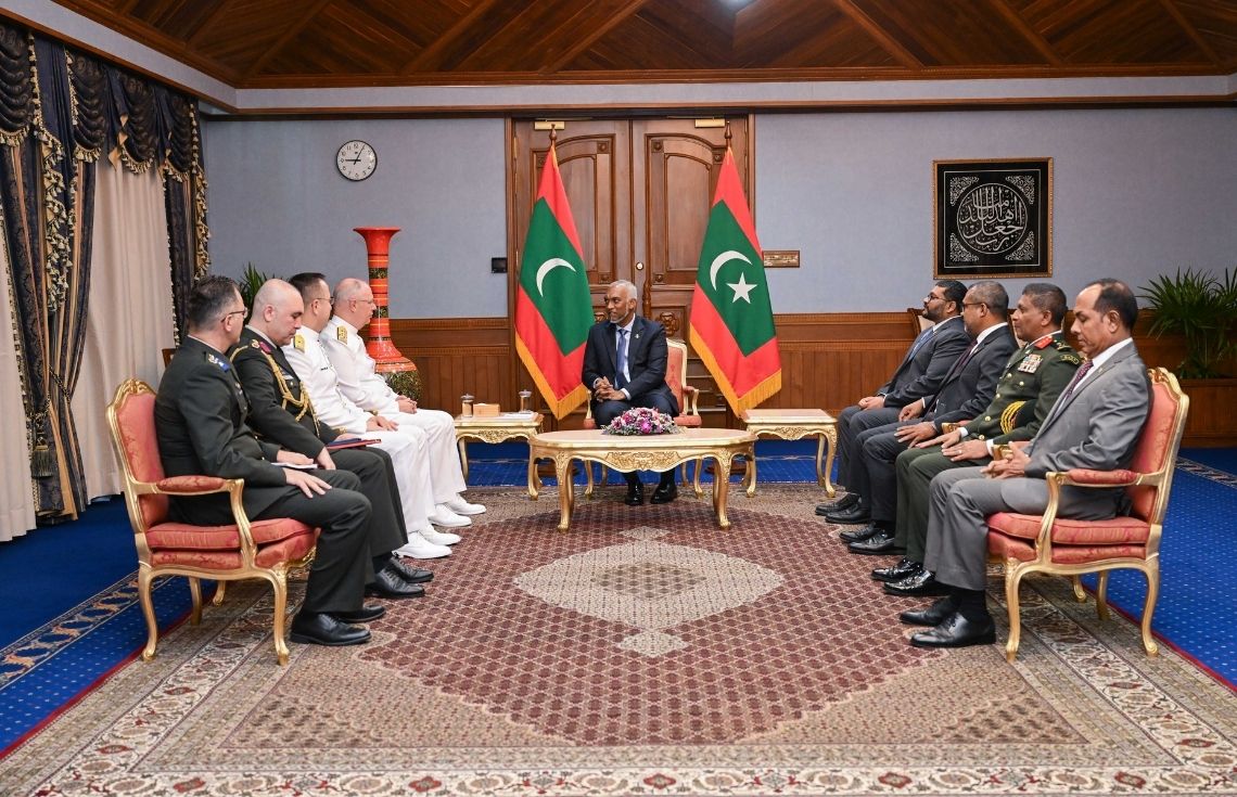 ތުރުކީ ނޭވީގެ ފްލީޓް ކޮމާންޑަރ، ރައީސުލްޖުމްހޫރިއްޔާގެ އަރިހަށް އިޙްތިރާމްގެ ޒިޔާރަތެއް ކުރައްވައިފި