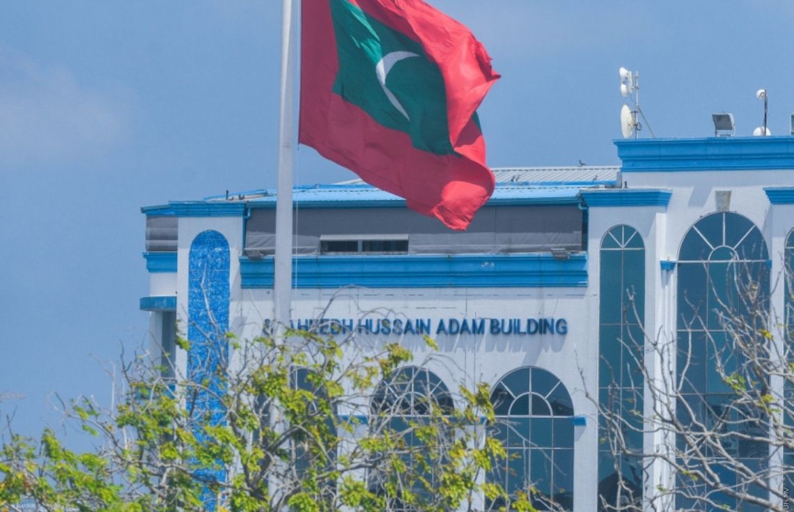 ފުލުހުންގެ ބަންދުގައި ހުއްޓާ މަރުވި މީހާގެ އޮޓޮޕްސީ ހެދުމަށް ނިންމައިފި