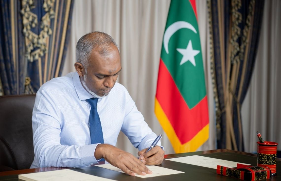 ފެނާއި ނަރުދަމާގެ ޤާނޫނަށް ދެވަނަ އިޞްލާޙު ގެނައުމުގެ ބިލު، ރައީސުލްޖުމްހޫރިއްޔާ ތަސްދީޤުކުރައްވައިފި