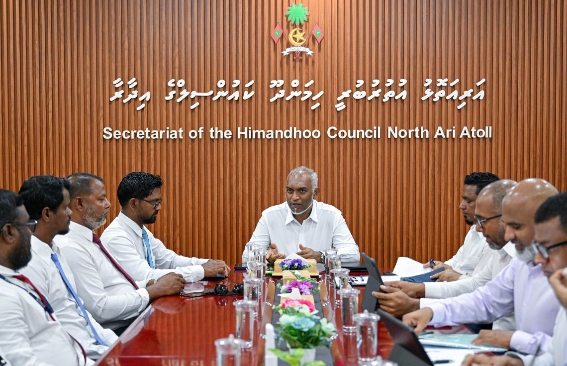 ރައީސުލްޖުމްހޫރިއްޔާ، ހިމަންދޫ ކައުންސިލާއި ބައެއް މުއައްސަސާތަކުގެ އިސްވެރިންނާއި ބައްދަލުކުރައްވައިފި