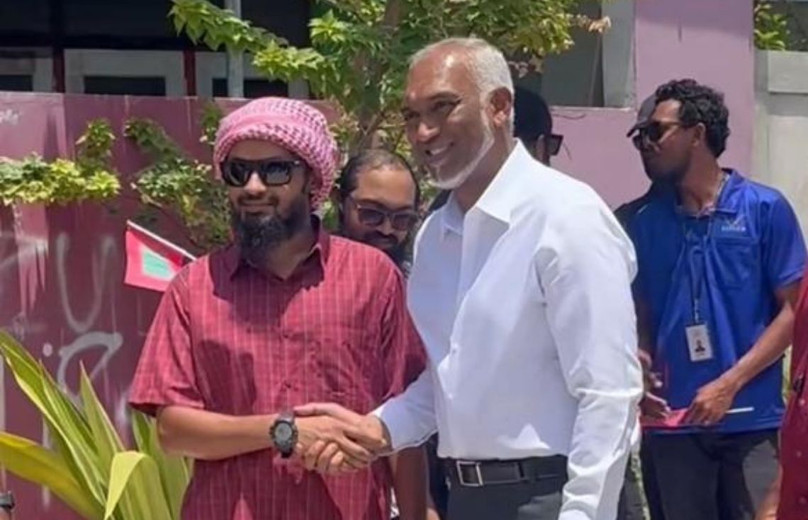 ރައީސުލްޖުމްހޫރިއްޔާ އއ. މާޅޮހަށް ވަޑައިގެންފި