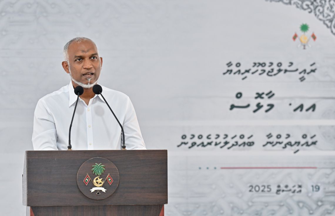 ރައްޔިތުންނާ މަޝްވަރާކޮށްގެން ރަށުގެ ތަރައްޤީއަށްޓަކައި ކުރިއަށް ގެންދަން ބޭނުންވާ ކޮންމެ ކަމެއްގައި ސަރުކާރުން އެއްބާރުލުން ދޭނަން