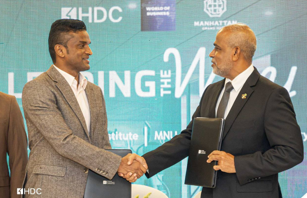 މީޑިއާ ވިލެޖާއެކު ތަރައްޤީކުރާ ސިޓީ ހޮޓާގެ މަސައްކަތް ބަޔަކާ ހަވާލުކޮށްފި
