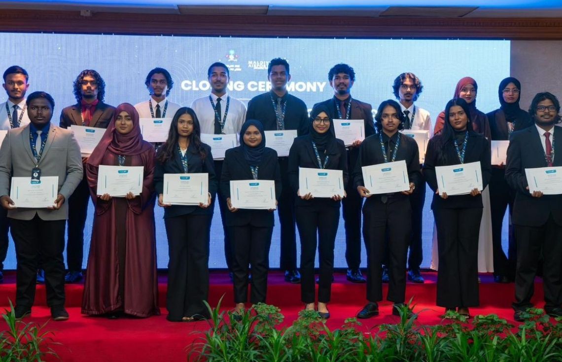 އެޕްރެންޓިސްޝިޕް ޕްރޮގްރާމް އަދި އެމްއޭސީއެލްގެ "ހުނަވަރު" ޕްރޮގްރާމްގެ ފުރަތަމަ ބެޗު ނިންމާލައިފި