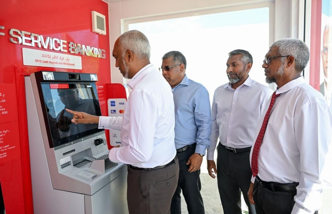 ހދ. ނައިވާދޫގައި ޤާއިމުކުރި އޭޓީއެމްގެ ޚިދުމަތް ރައީސް އިފްތިތާޙުކޮށްދެއްވައިފި