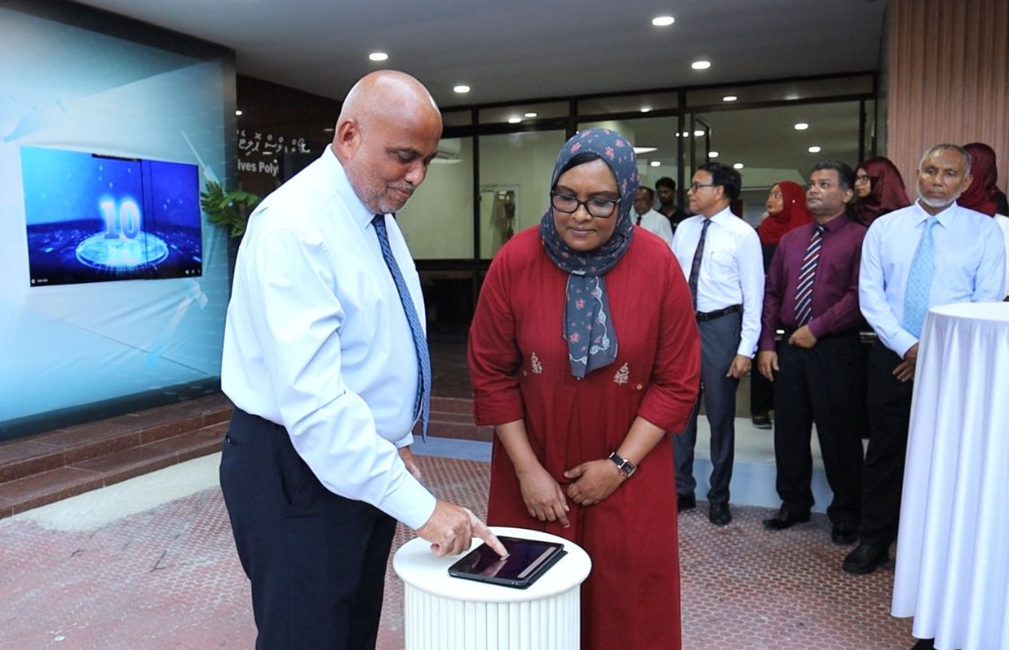 ދިވެހިރާއްޖޭގެ ޓިވެޓް ދާއިރާއަށް ބައި ޤަރުނު ފުރުމުގެ "ކައުންޓް ޑައުން" އެއް ފަށައިފި