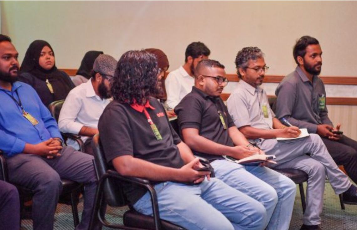 ނޫސްވެރިންނަށް އަމާޒު ކުރާ 'ޖަރނަލިސްޓް ފޮރ ޕީސް' ގައި ބައިވެރިވުމަށް ހުޅުވާލައިފި