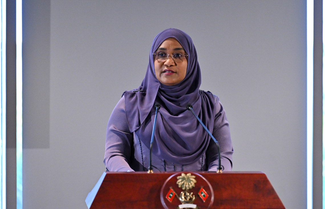 އަންހެނުންގެ ސިއްޙަތާ ގުޅުންހުރި ކަންކަމުގައި ލަސްނުކޮށް ފަރުވާ ހޯދުމަށް މެޑަމް ސާޖިދާ އިލްތިމާސްކުރައްވައިފި