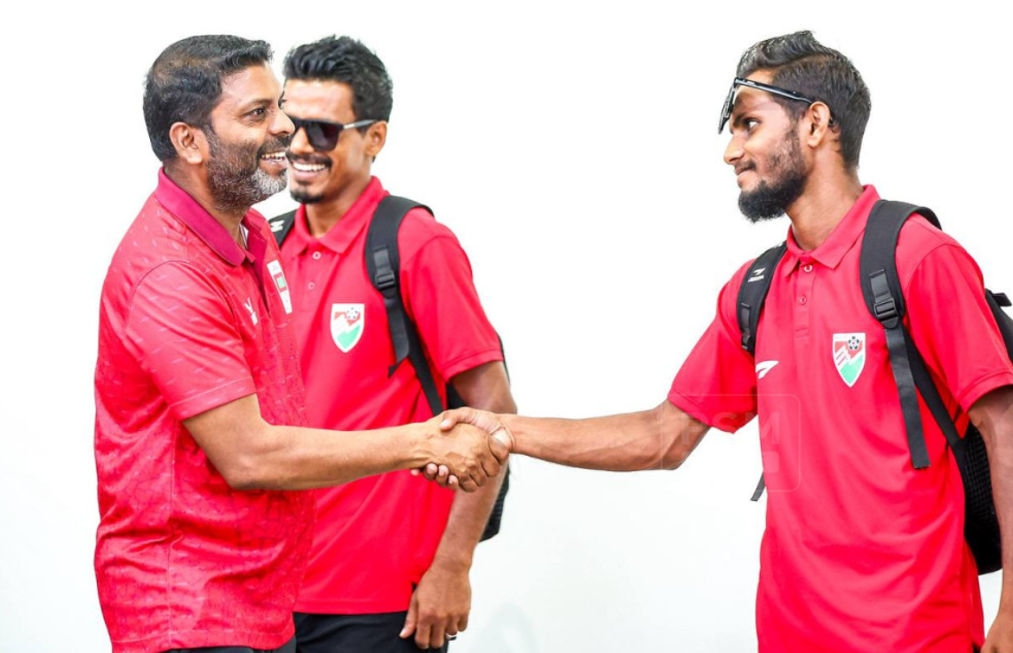 ސުޕަރކަޕަށް ރާއްޖޭގެ ސީނިއަރ ފުޓުބޯޅަ ޓީމު ލަންކާއަށް ފުރައިފި