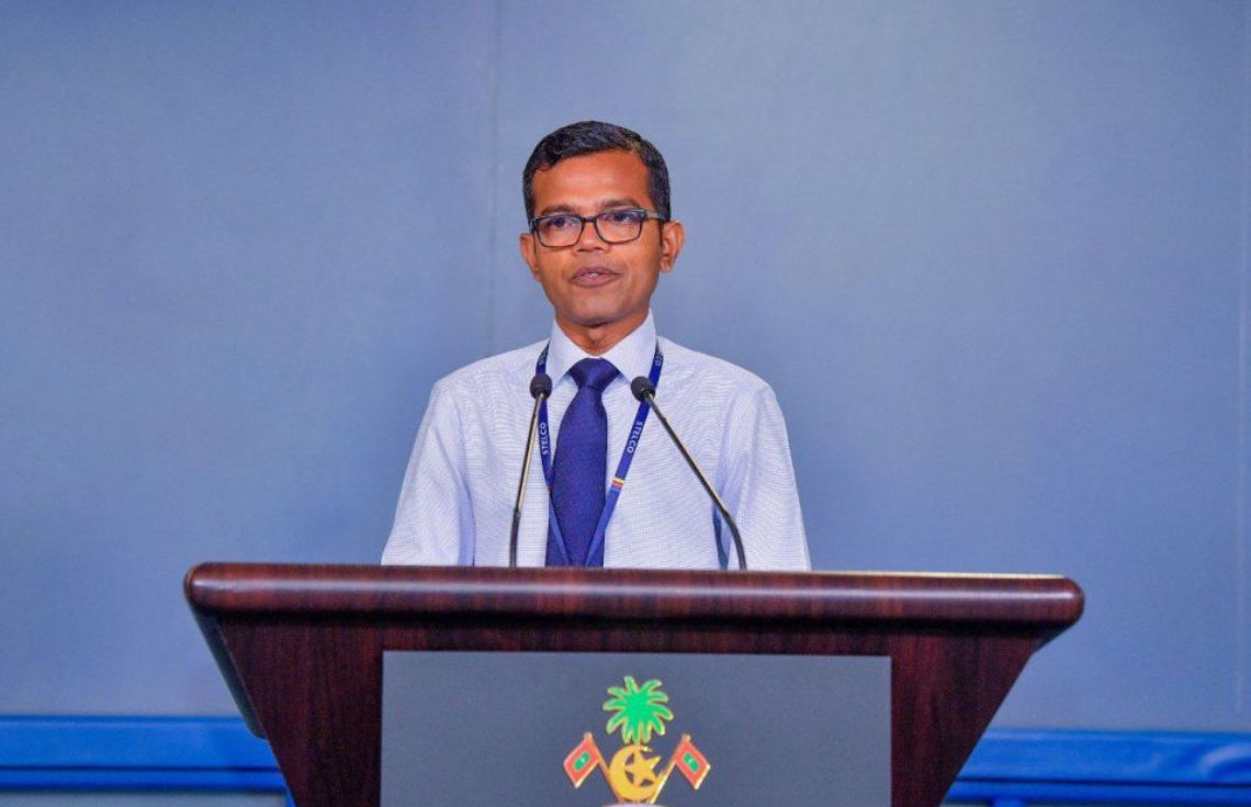 ޚިދުމަތް ކުރަން ދެއްވި ފުރުޞަތަށް ފަހުމީ ޝުކުރު އަދާކުރައްވައިފި