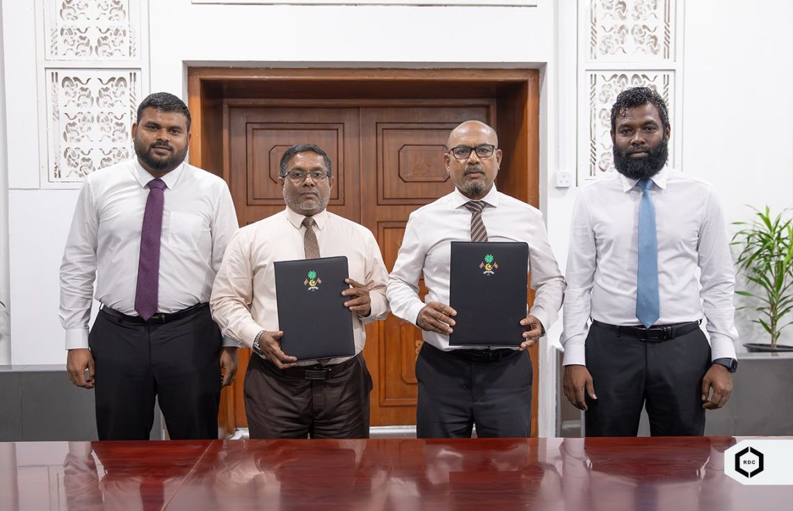 މަޑިފުށީގެ މަގުތައް ޒަމާނީ ފެންވަރަށް ތަރައްޤީކުރުމަށް އާރްޑީސީއާ ހަވާލުކޮށްފި