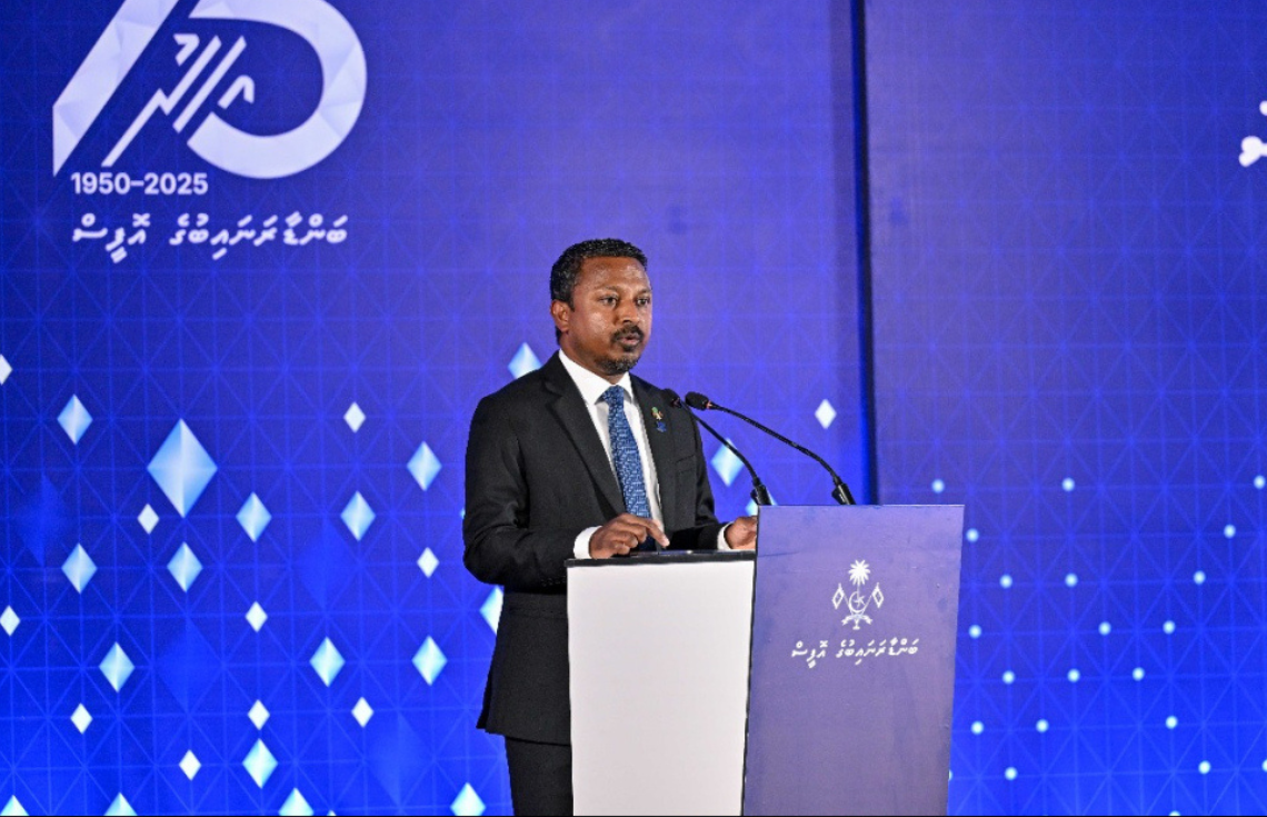 އާ ޤާނޫނާއެކު، މަަސައްކަތްތައް ވަކި އަތަކަށް ނުޖެހި ކުރުމަށް ބާރުއަޅާ މިންވަރު އިތުރުވެއްޖެ: އުޝާމް