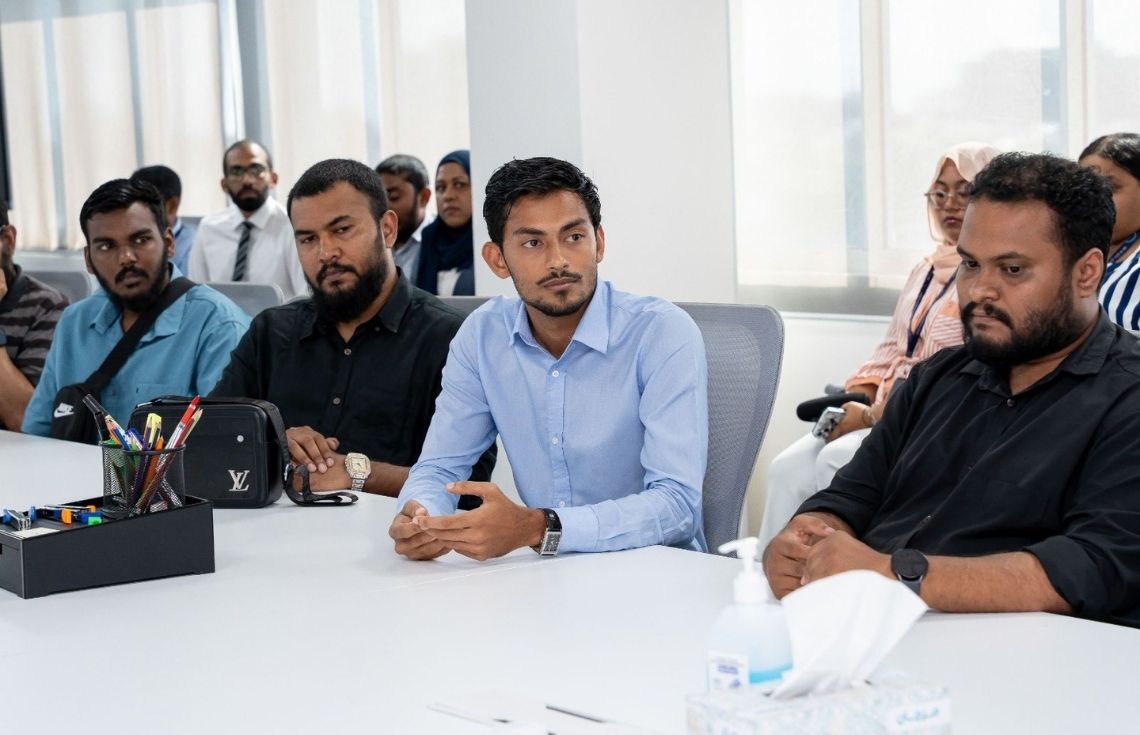 ރާއްޖޭގެ ކޮންޓެންޓް ކްރިއޭޓަރުންނަށް ޚާއްޞަ ލުއިލޯނު ދިނުމުގެ ސްކީމާ ގުޅޭގޮތުން އެފަރާތްތަކުގެ ޚިޔާލު ހޯދަނީ