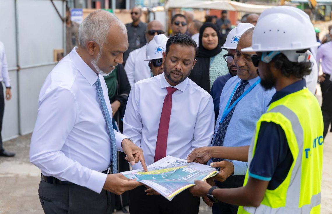 ބޮޑުތަކުރުފާނު މަގު ތަރައްޤީ ކުރުމުގެ މަސައްކަތް ރައީސް ބައްލަވާލައްވައިފި