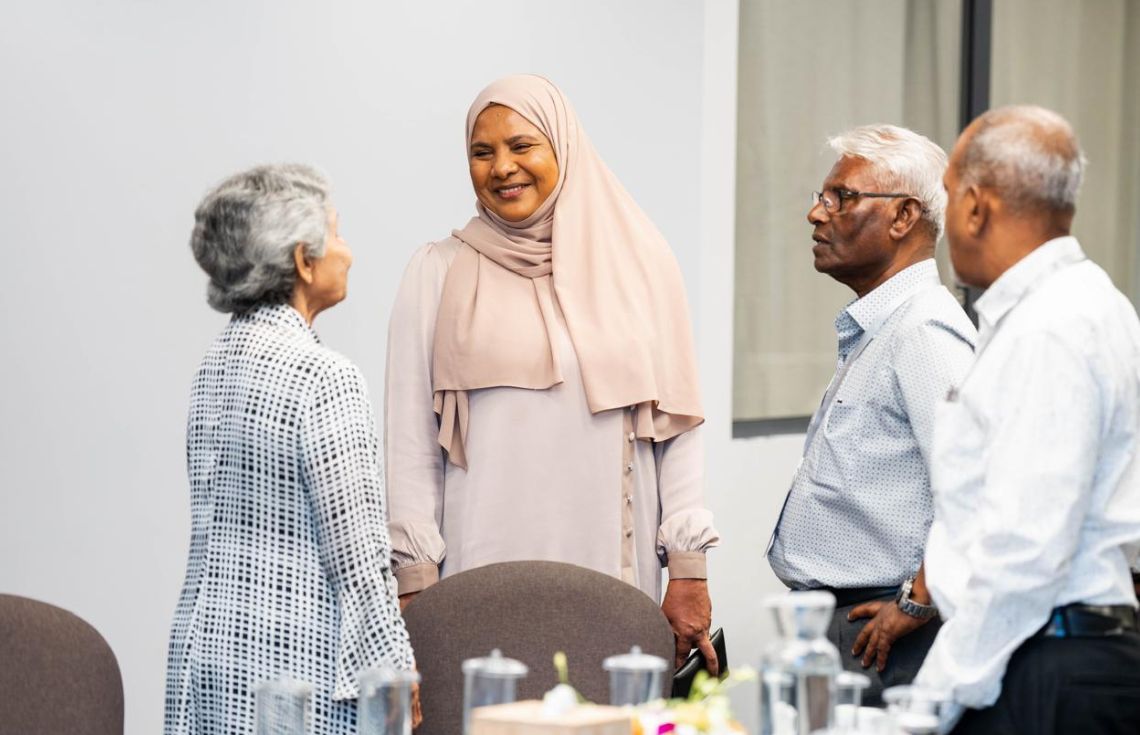 އުމުރުން ދުވަސްވީ މީހުންގެ ދުޅަހެޔޮކަމާއި ކަރާމާތާއި އިޖުތިމާޢީ ގުޅުންތައް ހަރުދަނާކުރުމަށް ޚާއްޞަ އޮނިގަނޑެއް
