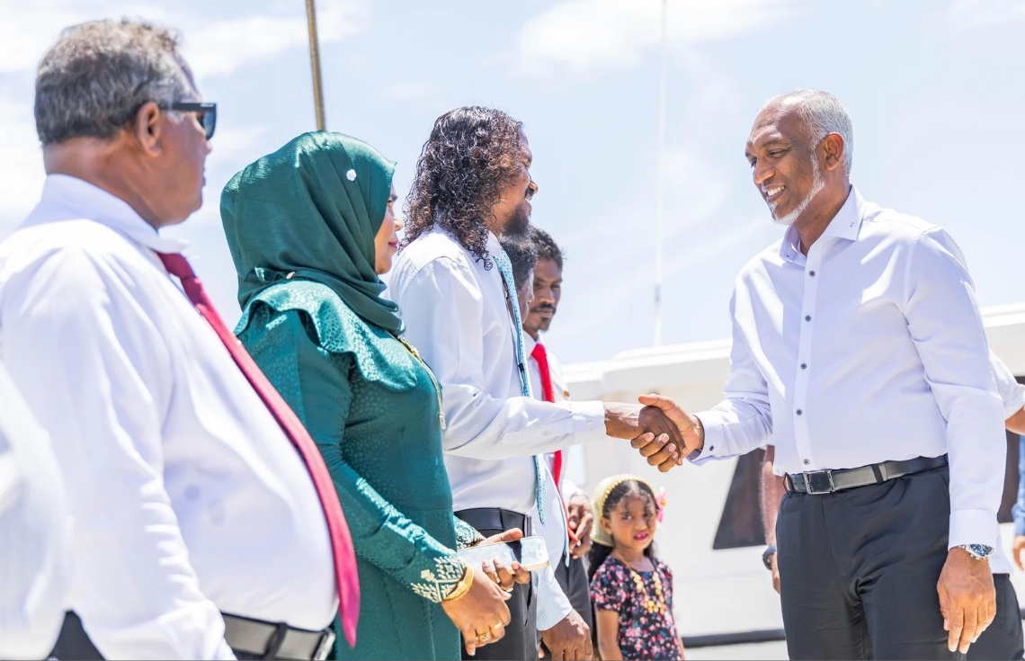 ރައީސުލްޖުމްހޫރިއްޔާ ޑރ.މުޢިއްޒު، މުލަކަތޮޅު މުއްޔަށް މިއަދު ވަޑައިގަންނަވައިފި