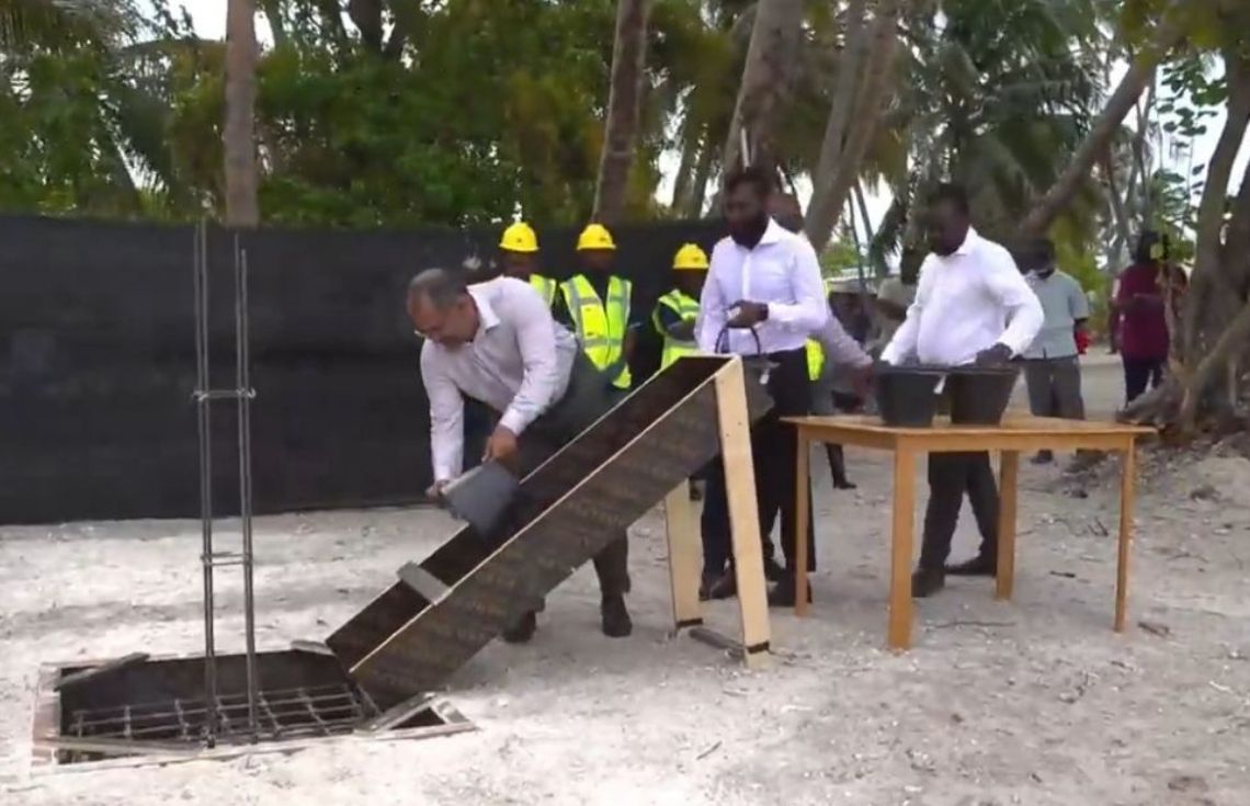 މަޑިފުށީގައި އިމާރާތްކުރާ ފިޓްނަސް އެންޑް ރެކްރިއޭޝަން ސެންޓަރުގެ ޢަމަލީ މަސައްކަތް ފަށައިފި