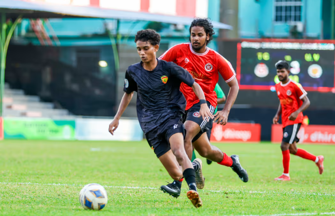 ދިވެހި ލީގު: ޒުވާން ސުހާދުގެ ހެޓްރިކަކުން ޔޫވީއިން ފަހަތުން އަރައި ޓީސީ ބަލިކޮށްފި