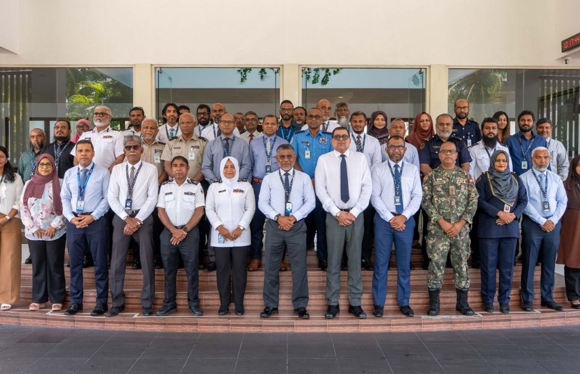 ހަނިމާދޫ އެއާޕޯޓް ހުޅުވުމުގެ އެންމެ ފަހުގެ ތައްޔާރީތަކާ ގުޅޭ މަޢުލޫމާތު ސްޓޭކްހޯލްޑަރުންނާ ހިއްސާކޮށްފި