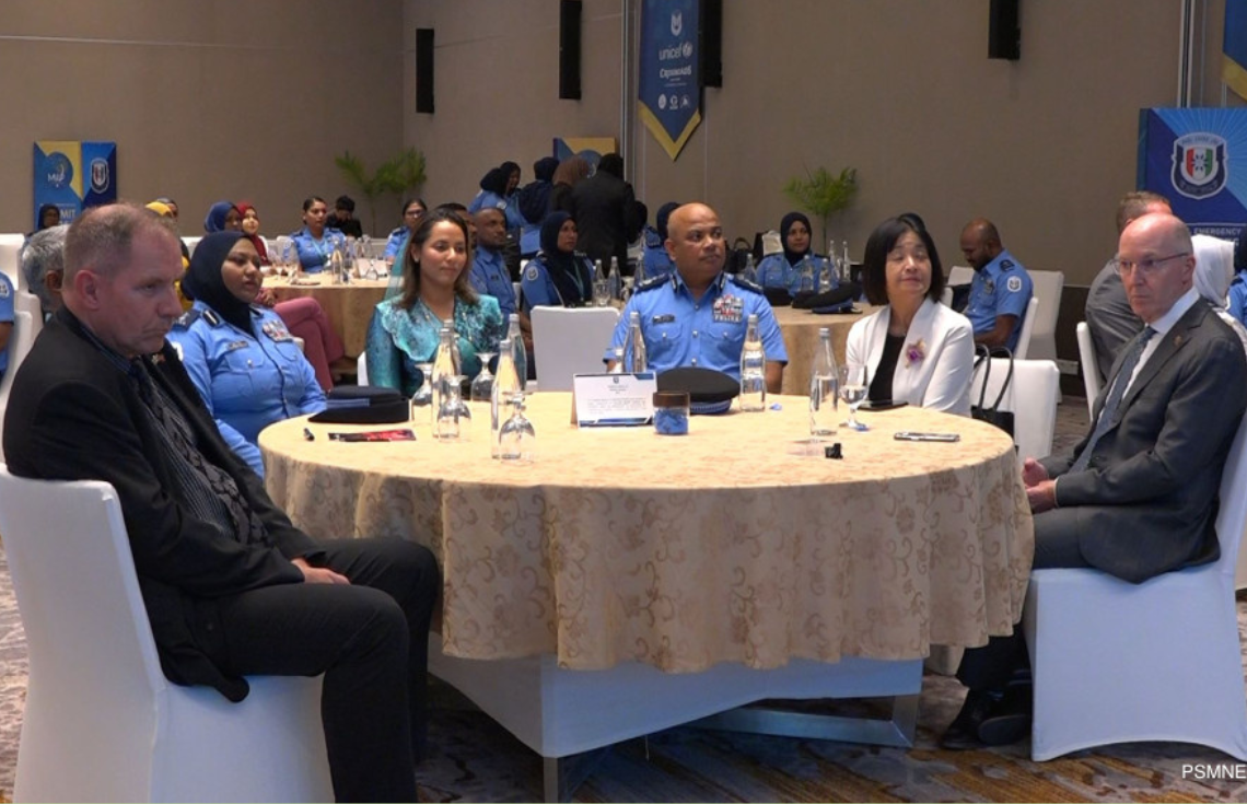 އަންހެން ފުލުހުންގެ ޚިދުމަތާއި ކުރިއެރުމާ ގުޅޭ ސަމިޓު ކާމިޔާބުކަމާއެކީ ނިންމާލައިފި