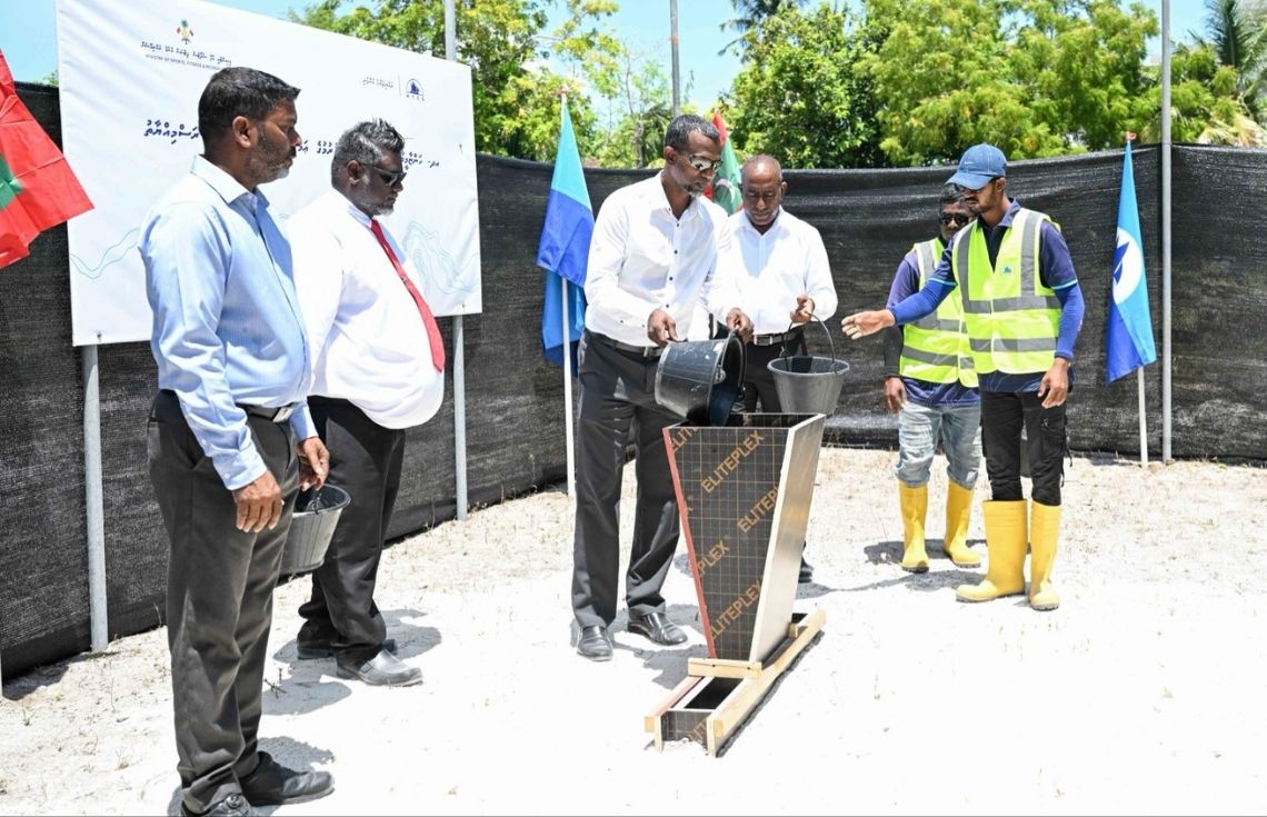 އދ. ހަންޏާމީދޫ ވޮލީކޯޓު ތަރައްޤީކުރުމުގެ ޢަމަލީ މަސައްކަތް ފަށައިފި
