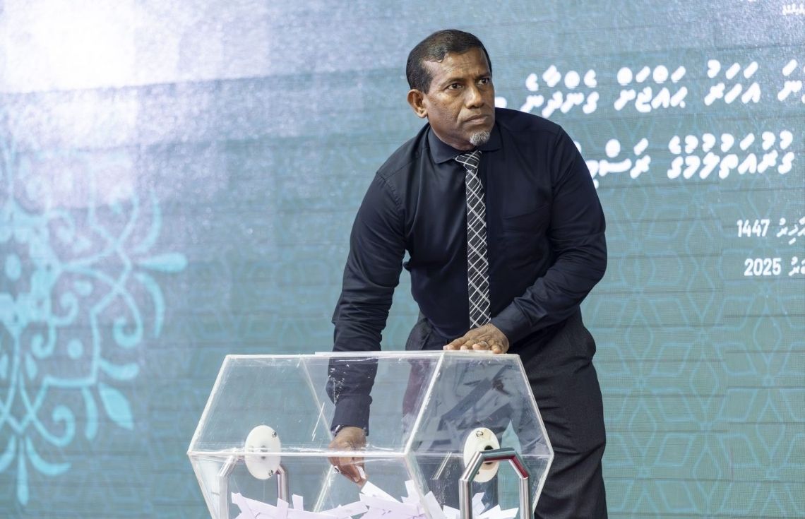 ސަރުކާރުގެ ޚަރަދުގައި ޙައްޖަށް ފޮނުވާ ފަރާތްތައް ހޮވާ، ލިސްޓަށް ޝަކުވާ ހުށައެޅުމުގެ ފުރުޞަތު ހުޅުވާލައިފި