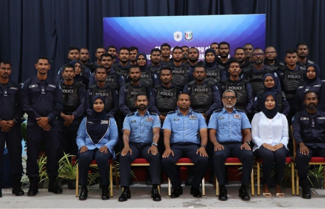 49 ވަނަ ޕަބްލިކް އޯޑަރ ޓްރެއިނިންގ ކޯސް 30 ފުލުހަކު ފުރިހަމަކޮށްފި