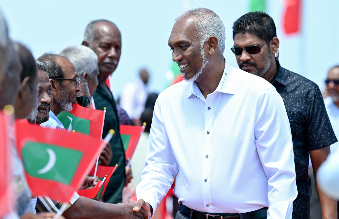 ރައްޔިތުންނާ ގާތަށް ރައީސުލްޖުމްހޫރިއްޔާ ފައްޓަވާފައިވާ ސިލްސިލާ ދަތުރުފުޅުތަކުގެ ތެރެއިން ށ. އަތޮޅަށް ފުރާވަޑައިގެންފި