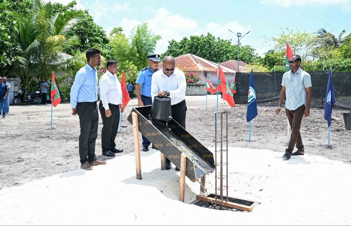 ށ.ކަނޑިތީމު ފުލުހުންގެ މަރުކަޒު އިމާރާތް ކުރުމުގެ ޢަމަލީ މަސައްކަތް ފަށައިފި