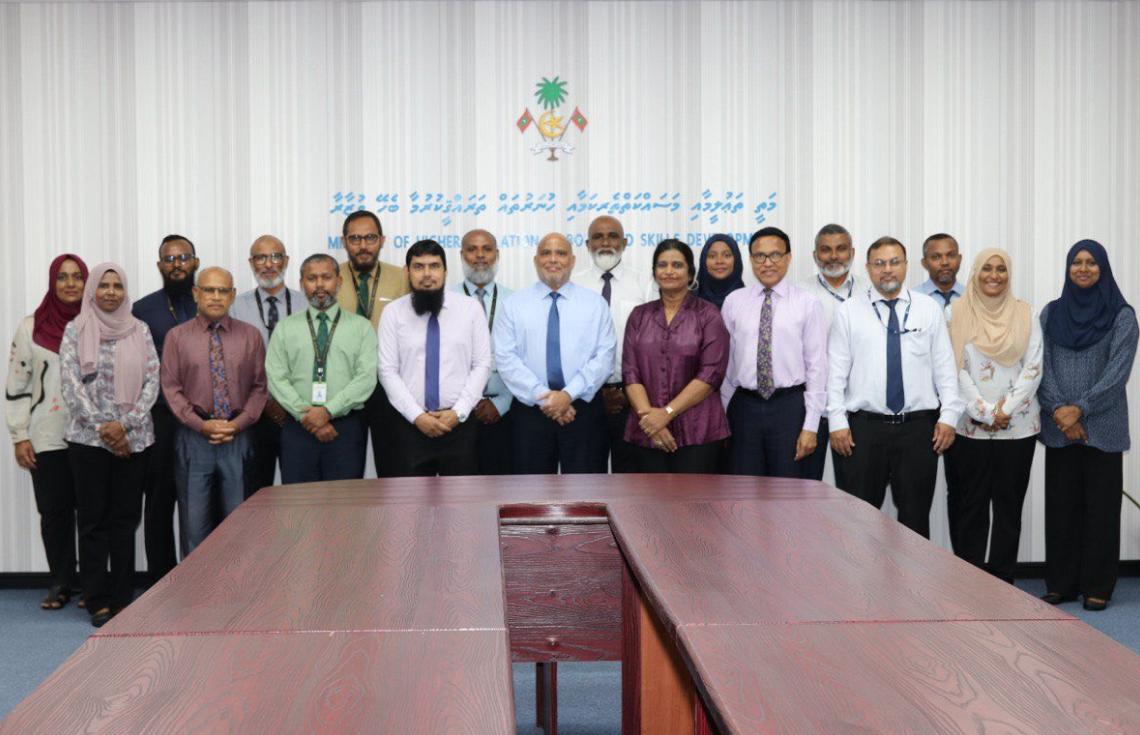 އެންމެ ގިނައިން ފަތުރުވެރިން ޒިޔާރަތްކުރާ ޤައުމުތަކުގެ ބަސް ދަސްކޮށްދިނުމަށް ޕްރޮގްރާމެއް ފަށަނީ