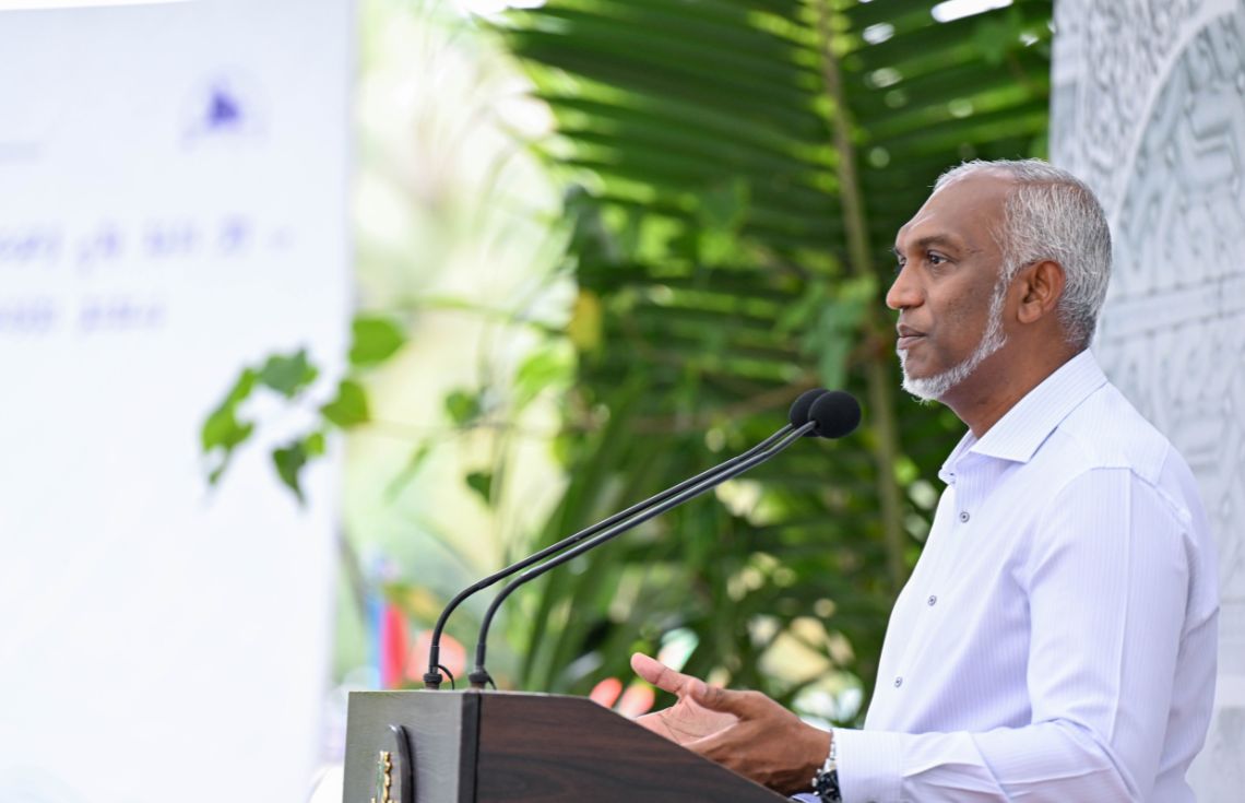 ށ. ފޭދޫއަށް އެންމެ މުހިންމީ، ތަޢުލީމީ ދާއިރާއިން ރަށަށް އަންނަންޖެހޭ ތަރައްޤީއާގުޅޭ މަޝްރޫޢު ނިންމުން: ރައީސް މުޢިއްޒު