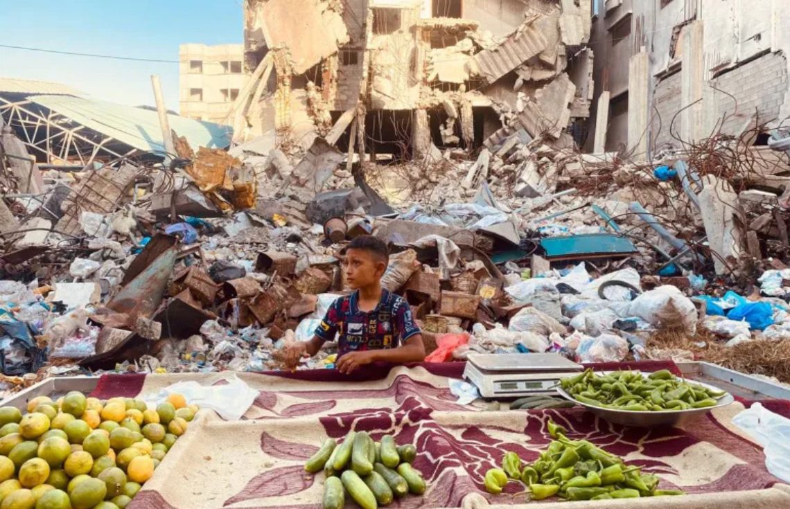 އިސްރާއީލުން ޣައްޒާގެ ދަނޑުވެރިކަންކުރާ ބިންތައް ހަލާކުކޮށްލުމުގެ ސަބަބުން ޣައްޒާގައި ކާބޯތަކެތީގެ އަގުތައް މައްޗަށް